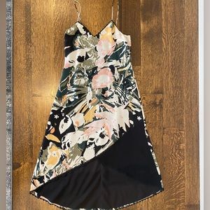 Club Monaco Lace trim Silk dress size 0